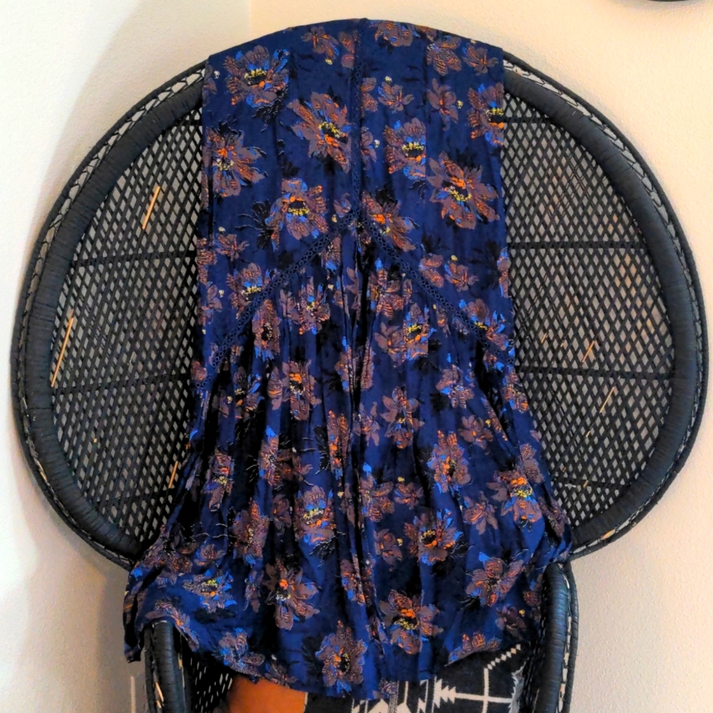 Floral high waisted maxi skirt